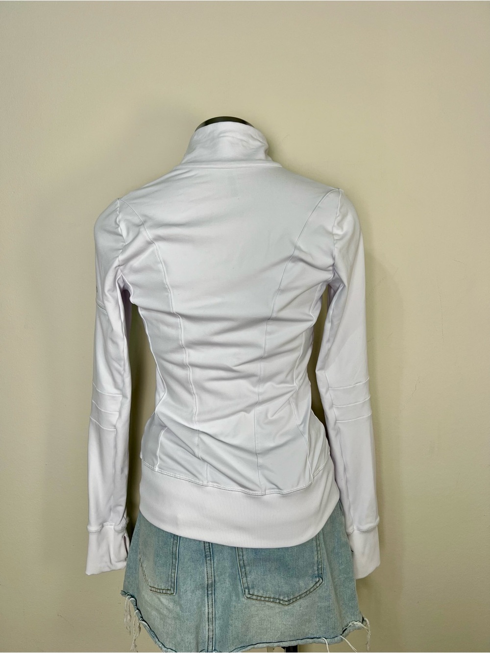 Alo Yoga White Contour Full Zip Jacket XS Thumbhole Athletic Track Jacket - Picture 9 of 12